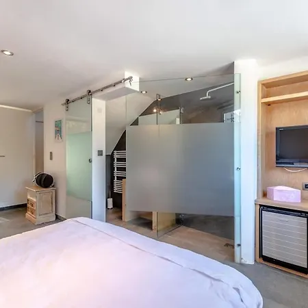 Loft Jasmin L Terrace & Space L Shellter Apartment *