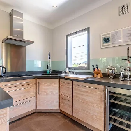 Loft Jasmin L Terrace & Space L Shellter Saint Tropez