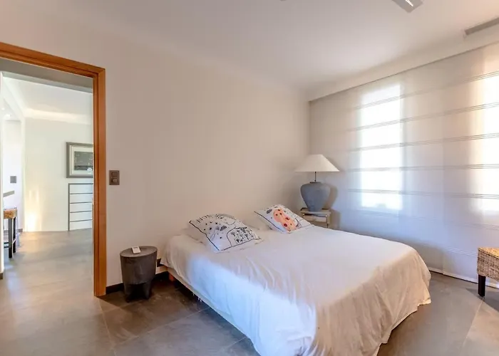 Loft Jasmin L Terrace & Space L Shellter Апартаменты Сен-Тропе